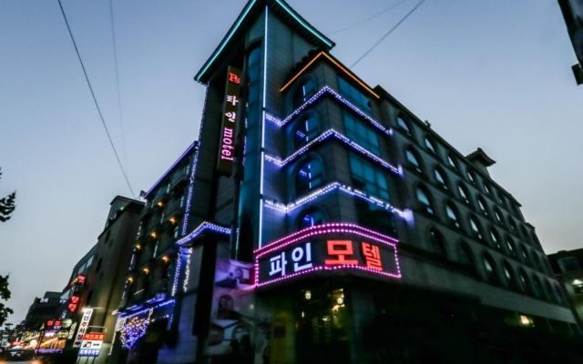 Pine Motel Boryeong Exterior foto